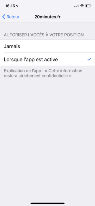 L'option " lorsque l'application est active" garantit que l'application obtient l'emplacement uniquement lorsqu'elle est utilisée.