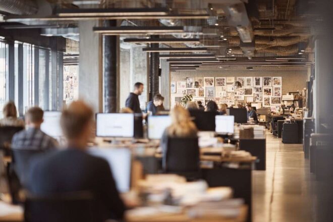 Espace de travail moderne et créatif