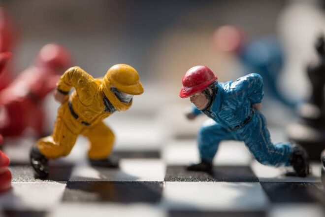 Compétition entre innovation et tradition