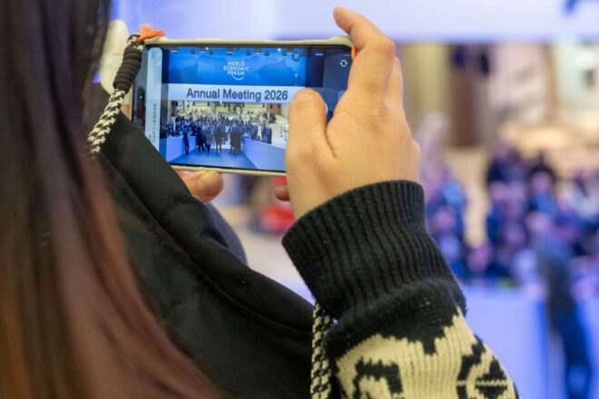 Davos ia china 230126