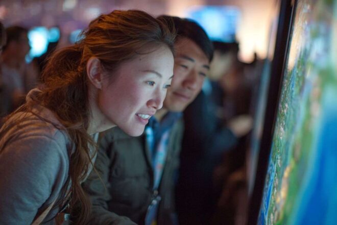 Présentations interactives sur les thèmes du concours mondial