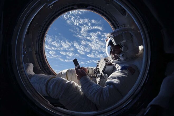 Astronaute en apesanteur