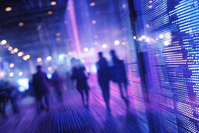 Réseau télécom futuriste Éclairé