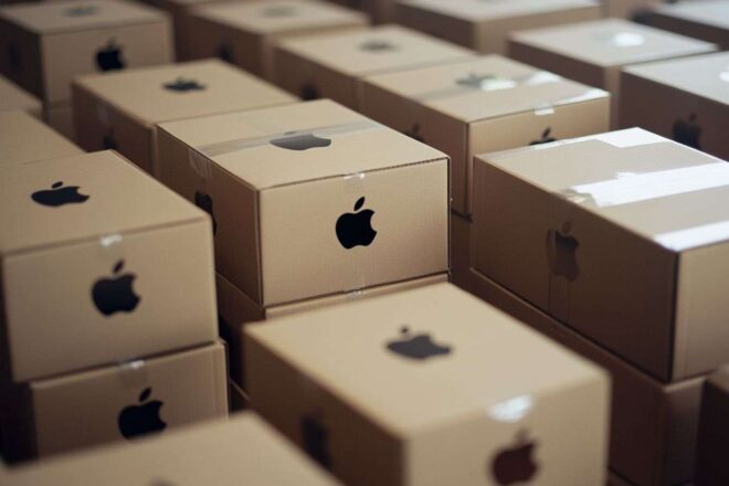 iPhone Apple
