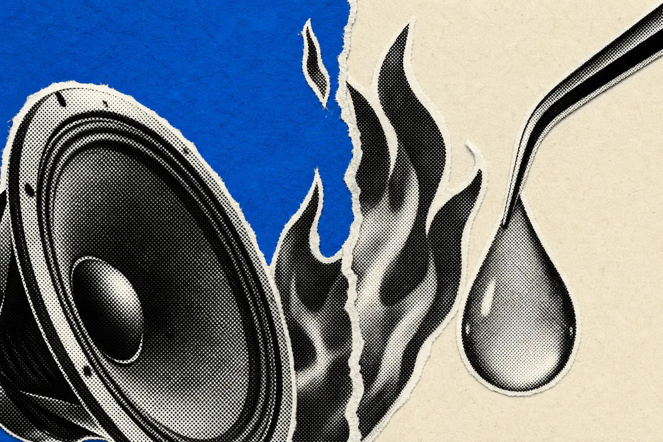 Flamme entre haut-parleur et goutte d’eau