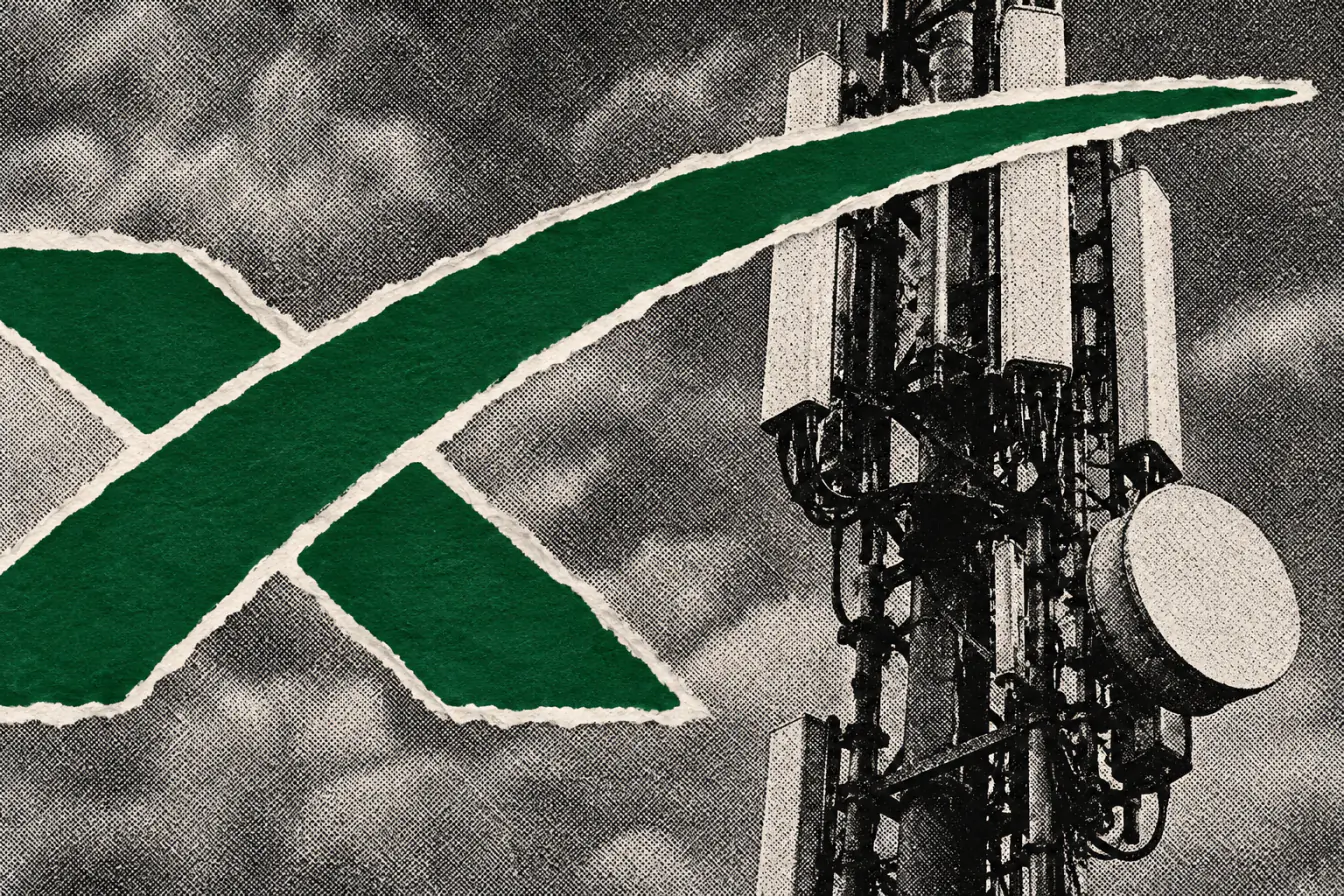 Logo Starlink couvrant une antenne 5G